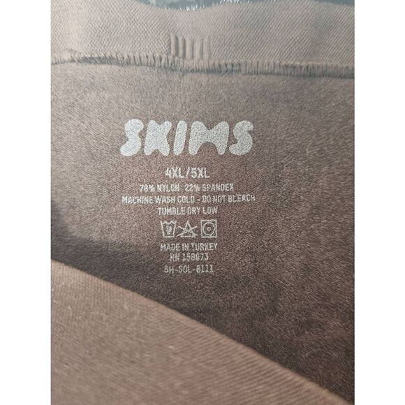 Skims sculpting shaper bottom Nwot - Picture 7 of 7